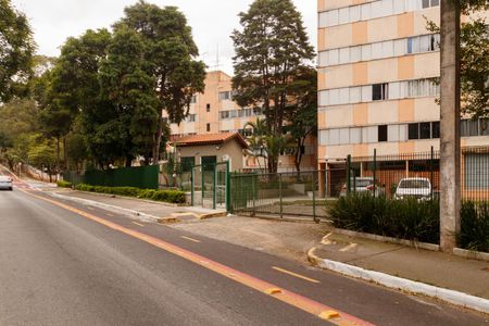 Apartamento à venda com 65m², 3 quartos e sem vaga Apartamento à venda com 65m², 3 quartos e sem vagaFachada