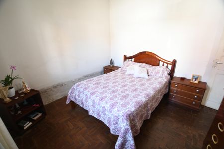 Casa à venda com 97m², 3 quartos e 2 vagasQuarto 1