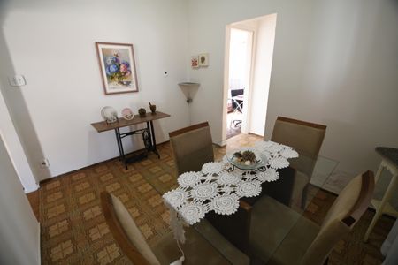 Casa à venda com 97m², 3 quartos e 2 vagasSala 2