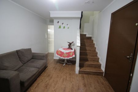 Casa à venda com 132m², 3 quartos e 2 vagasSala