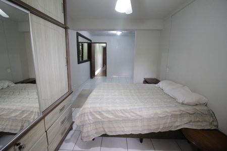 Casa à venda com 132m², 3 quartos e 2 vagasSuíte 