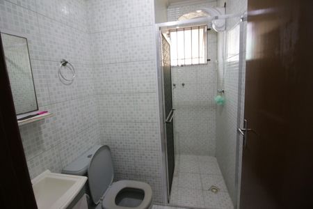 Casa à venda com 132m², 3 quartos e 2 vagasBanheiro 2