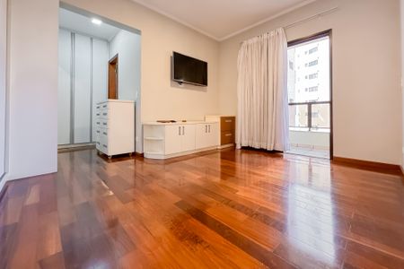 Apartamento à venda com 205m², 4 quartos e 3 vagas Apartamento à venda com 205m², 4 quartos e 3 vagasSuíte 3