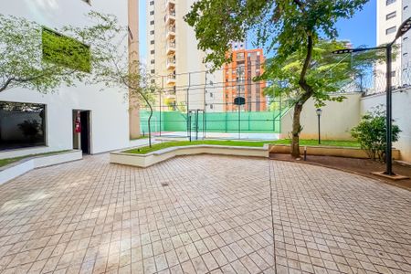 Apartamento à venda com 205m², 4 quartos e 3 vagas Apartamento à venda com 205m², 4 quartos e 3 vagasÁrea comum