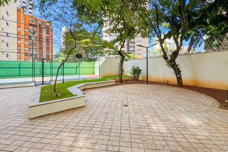 Apartamento à venda com 205m², 4 quartos e 3 vagas Apartamento à venda com 205m², 4 quartos e 3 vagasÁrea comum