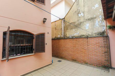 Casa à venda com 150m², 3 quartos e 2 vagas Casa à venda com 150m², 3 quartos e 2 vagasÁrea comum