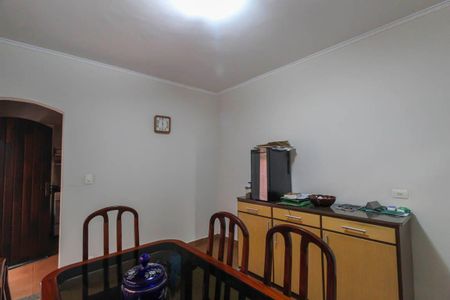 Casa à venda com 150m², 3 quartos e 2 vagas Casa à venda com 150m², 3 quartos e 2 vagasSala de Jantar