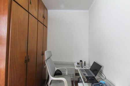 Casa à venda com 150m², 3 quartos e 2 vagas Casa à venda com 150m², 3 quartos e 2 vagasQuarto 2