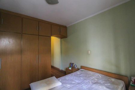 Casa à venda com 150m², 3 quartos e 2 vagas Casa à venda com 150m², 3 quartos e 2 vagasSuíte