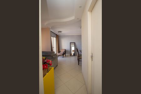 Apartamento à venda com 54m², 2 quartos e 1 vagaCorredor