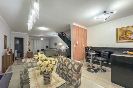 Casa à venda com 207m², 3 quartos e 4 vagas Casa à venda com 207m², 3 quartos e 4 vagasSala de Jantar