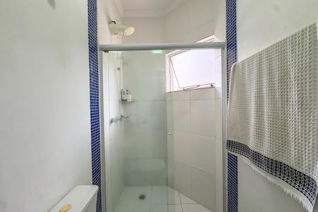 Casa à venda com 207m², 3 quartos e 4 vagas Casa à venda com 207m², 3 quartos e 4 vagasBanheiro da Suíte 1