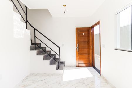 Apartamento à venda com 82m², 2 quartos e 2 vagas Apartamento à venda com 82m², 2 quartos e 2 vagasSala