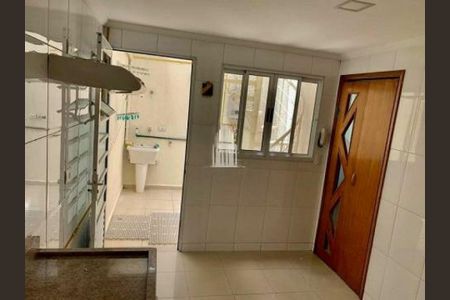 Casa à venda com 3 quartos, 122m² em Vila Madalena, São Paulo