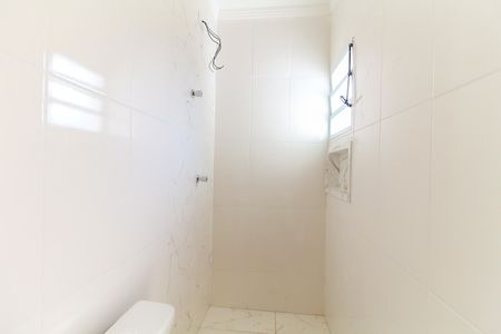 Apartamento à venda com 82m², 2 quartos e 2 vagasBanheiro da Suíte 1