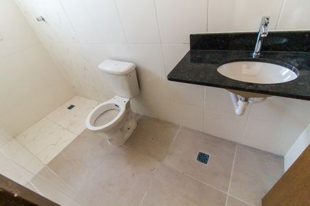 Apartamento à venda com 82m², 2 quartos e 2 vagasBanheiro da Suíte 2