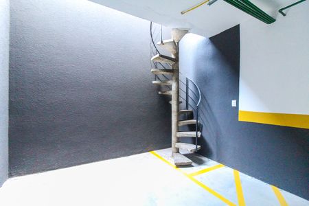 Apartamento à venda com 82m², 2 quartos e 2 vagasEstacionamento