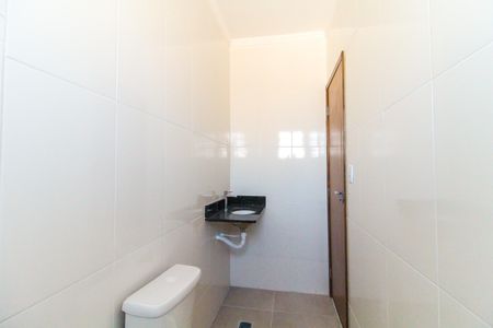Apartamento à venda com 82m², 2 quartos e 2 vagasBanheiro da Suíte 2