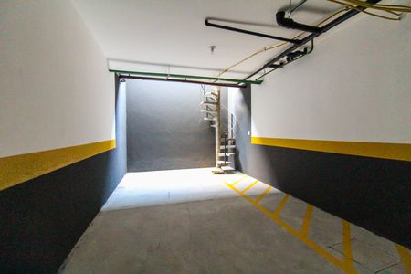 Apartamento à venda com 82m², 2 quartos e 2 vagas Apartamento à venda com 82m², 2 quartos e 2 vagasÁrea Comum