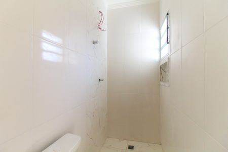 Apartamento à venda com 82m², 2 quartos e 2 vagas Apartamento à venda com 82m², 2 quartos e 2 vagasBanheiro da Suíte 1