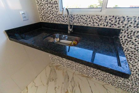 Apartamento à venda com 82m², 2 quartos e 2 vagas Apartamento à venda com 82m², 2 quartos e 2 vagasCozinha