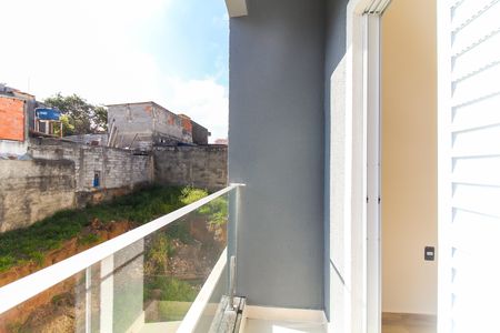 Apartamento à venda com 82m², 2 quartos e 2 vagas Apartamento à venda com 82m², 2 quartos e 2 vagasVaranda da Suíte 1