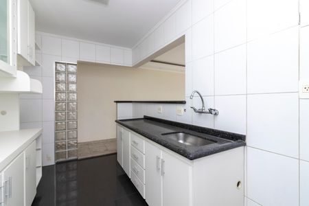 Apartamento à venda com 60m², 2 quartos e 2 vagasCozinha