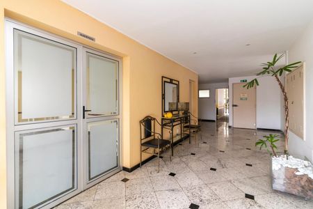 Apartamento à venda com 60m², 2 quartos e 2 vagasHall Social
