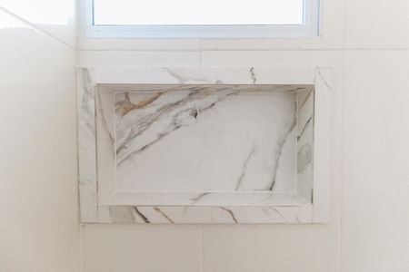 Apartamento à venda com 82m², 2 quartos e 2 vagas Apartamento à venda com 82m², 2 quartos e 2 vagasBanheiro da Suíte 1