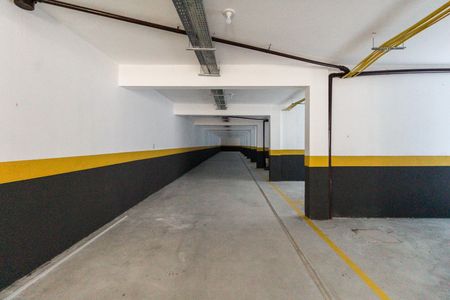 Apartamento à venda com 82m², 2 quartos e 2 vagas Apartamento à venda com 82m², 2 quartos e 2 vagasEstacionamento