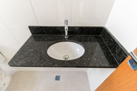 Apartamento à venda com 82m², 2 quartos e 2 vagas Apartamento à venda com 82m², 2 quartos e 2 vagasBanheiro da Suíte 2