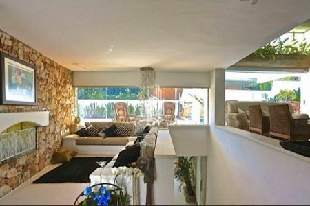 Casa à venda com 4 quartos, 471m² em Vila Ida, São Paulo