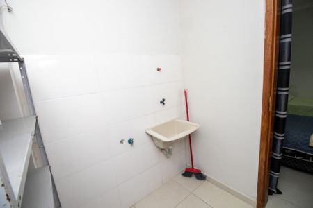 Casa de condomínio para alugar com 20m², 2 quartos e sem vagaÁrea de Serviço