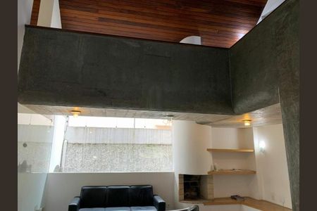 Casa à venda com 3 quartos, 290m² em Vila Sonia, São Paulo