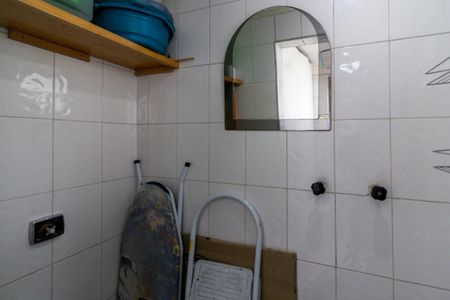 Apartamento à venda com 139m², 4 quartos e 2 vagas Apartamento à venda com 139m², 4 quartos e 2 vagasBanheiro de Serviço
