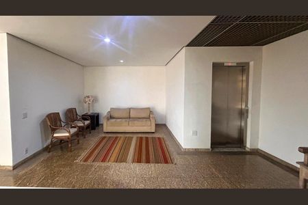 Apartamento à venda com 139m², 4 quartos e 2 vagas Apartamento à venda com 139m², 4 quartos e 2 vagasÁrea comum