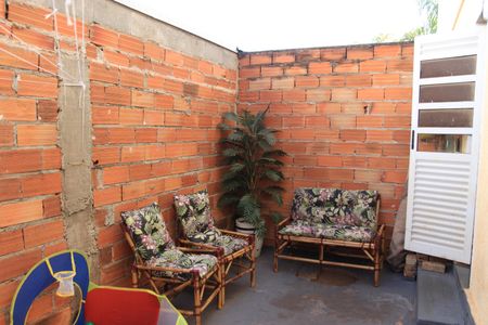 Apartamento para alugar com 50m², 2 quartos e 1 vagaQuintal