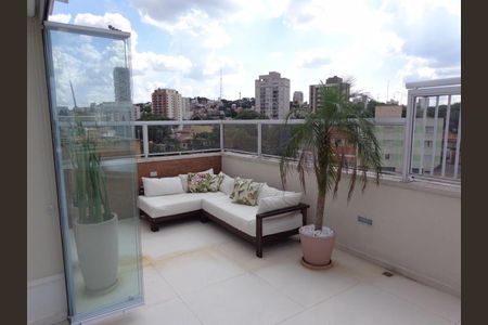 Apartamento à venda com 167m², 2 quartos e 3 vagas