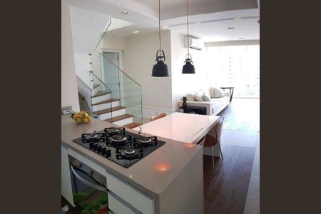 Apartamento à venda com 167m², 2 quartos e 3 vagas