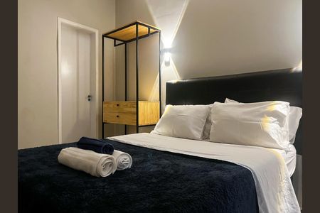 Apartamento à venda com 43m², 1 quarto e sem vaga