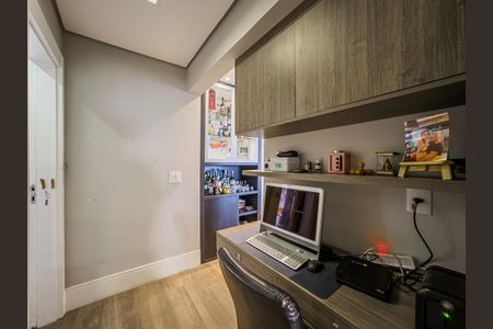 Apartamento à venda com 147m², 2 quartos e 4 vagas