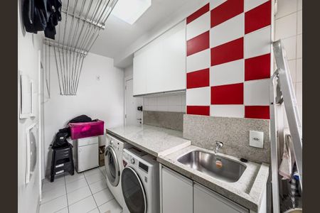 Apartamento à venda com 147m², 2 quartos e 4 vagas