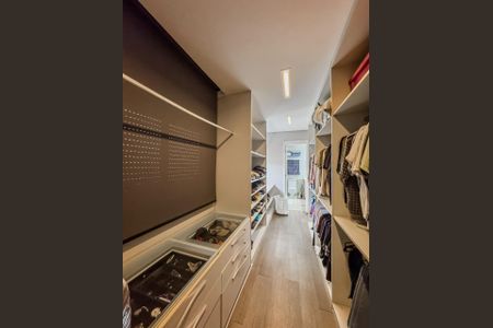 Apartamento à venda com 147m², 2 quartos e 4 vagas