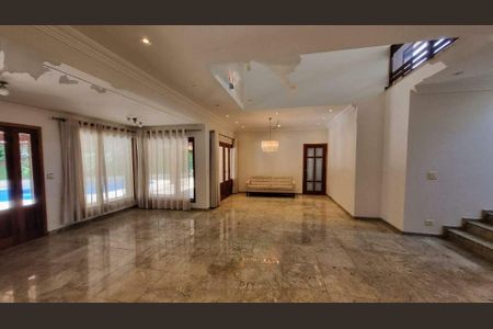 Casa de condomínio à venda com 570m², 5 quartos e 6 vagas