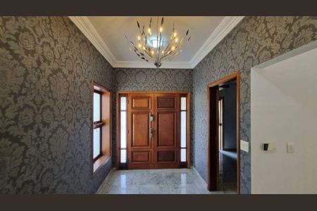 Casa de condomínio à venda com 570m², 5 quartos e 6 vagas