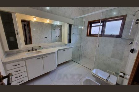 Casa de condomínio à venda com 570m², 5 quartos e 6 vagas