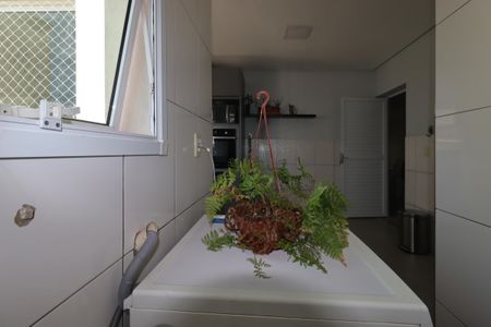 Apartamento à venda com 104m², 2 quartos e 2 vagasÁrea de Serviço