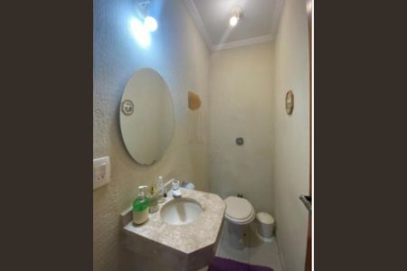Casa à venda com 254m², 4 quartos e 3 vagas
