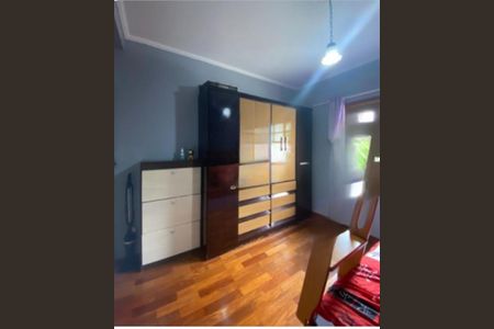 Casa à venda com 254m², 4 quartos e 3 vagas