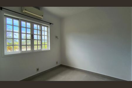 Quarto 1 de casa de condomínio para alugar com 3 quartos, 120m² em Vargem Pequena, Rio de Janeiro